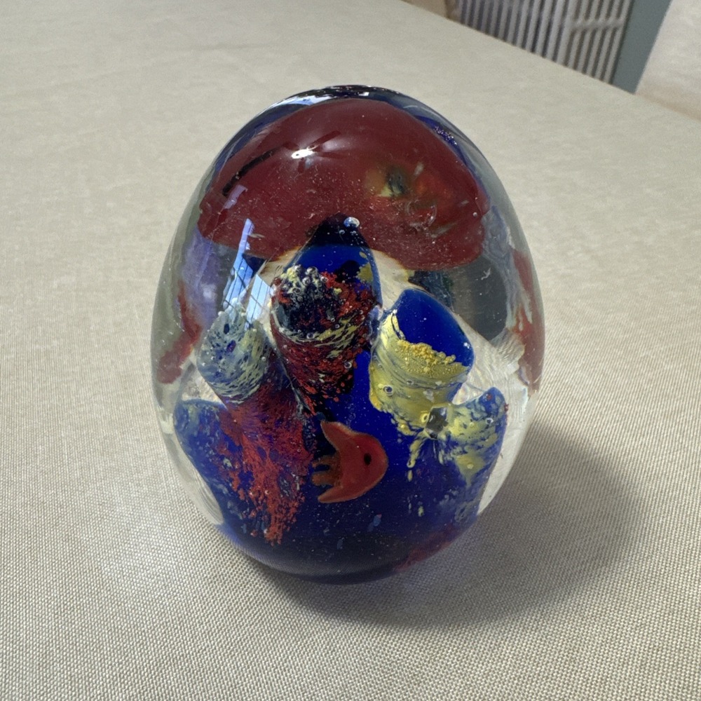 Colorful Blown Art Glass Paperweight Aquarium Style Fish Swirl Millefiori 4" Egg